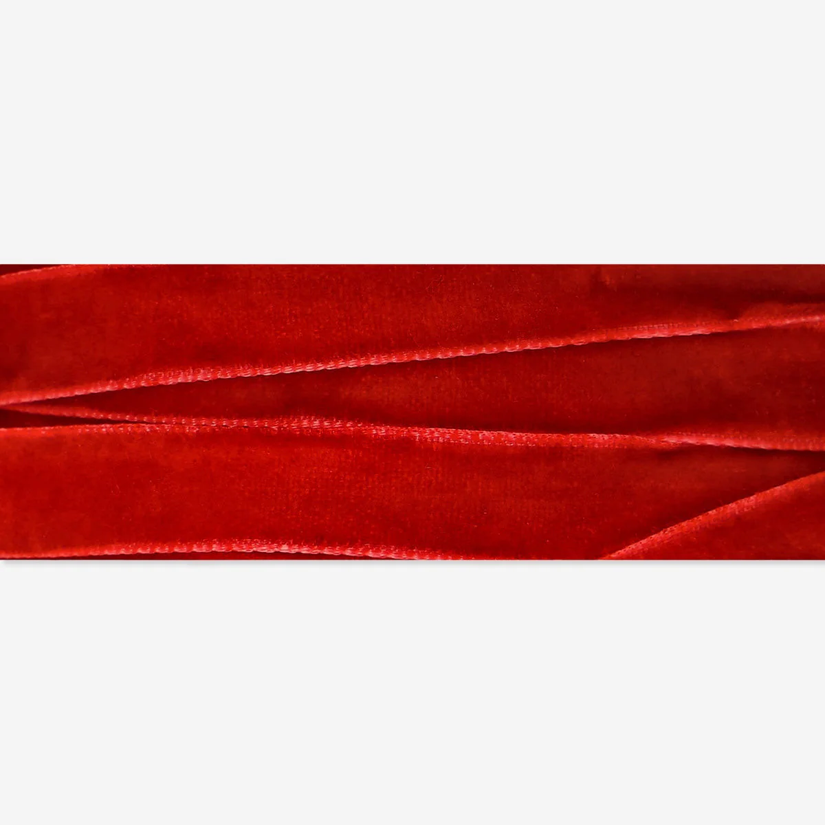 Red velvet ribbon - 5 m - Image 3